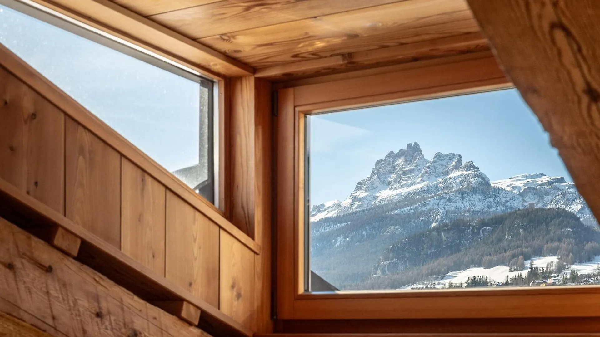 Cortina Lodge Cortina d'Ampezzo 0*,  Italy